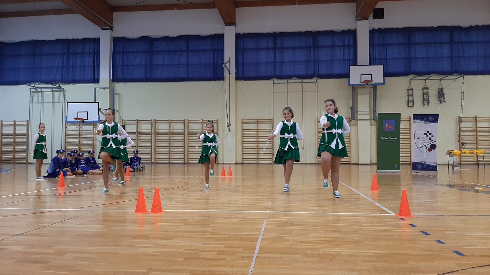 FOTO Na Božićnom mažoret turniru Nedelišćanke osvojile novi niz medalja