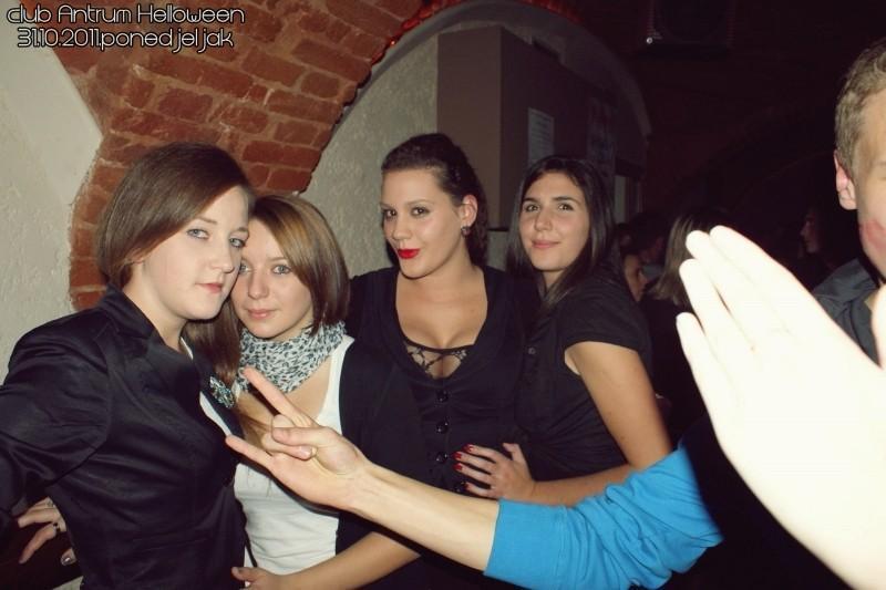 slika0064 Antrum (Pet, sub i pon, 28., 29. i 31.)