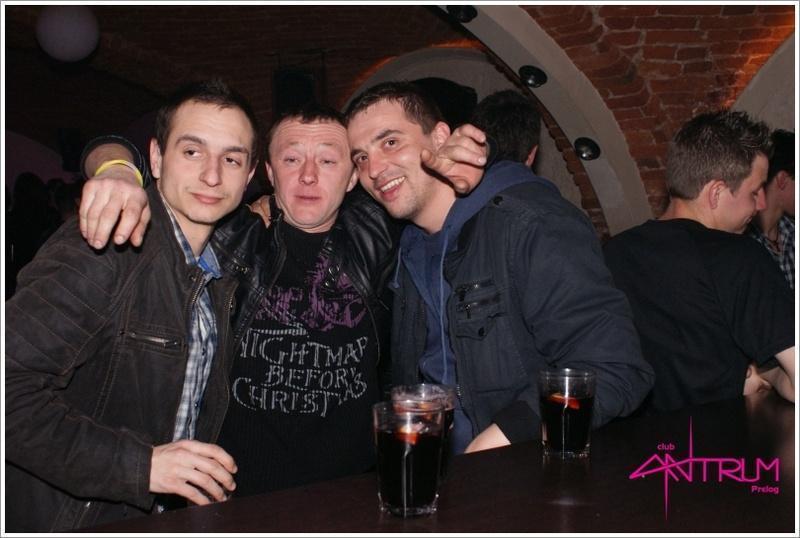 slika0050 Antrum (Petak i subota, 22. i 23.3.2013 – Mladen Burnać i Queens party) slika0050 Antrum (Petak i subota, 22. i 23.3.2013 – Mladen Burnać i Queens party)