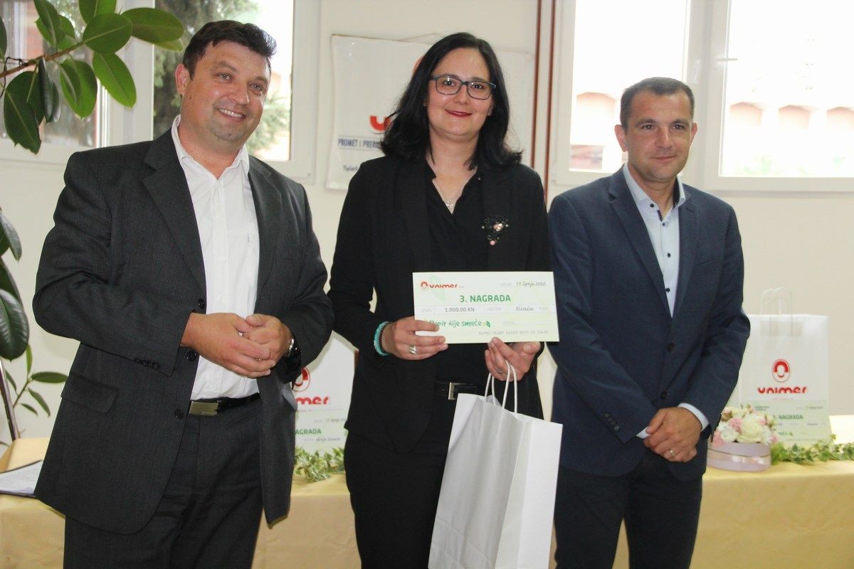 POHVALNO! Više od 6600 predškolaca i učenika prikupilo čak 123 tone papira