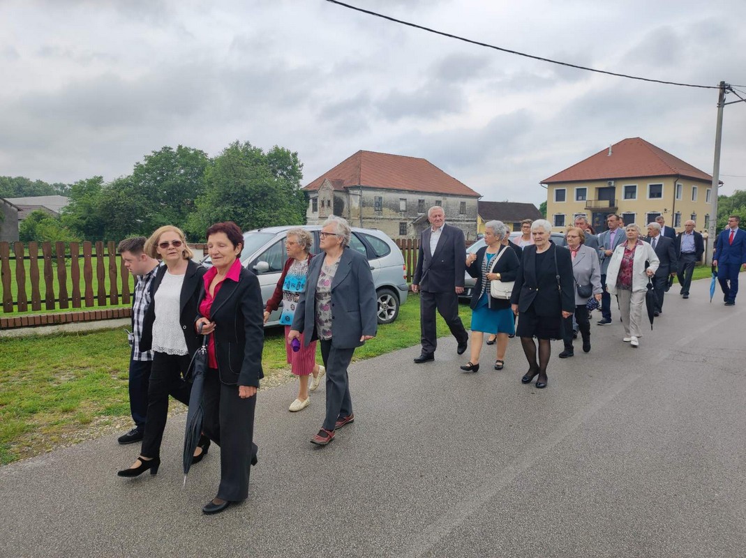 Mlada misa u Kotoribi