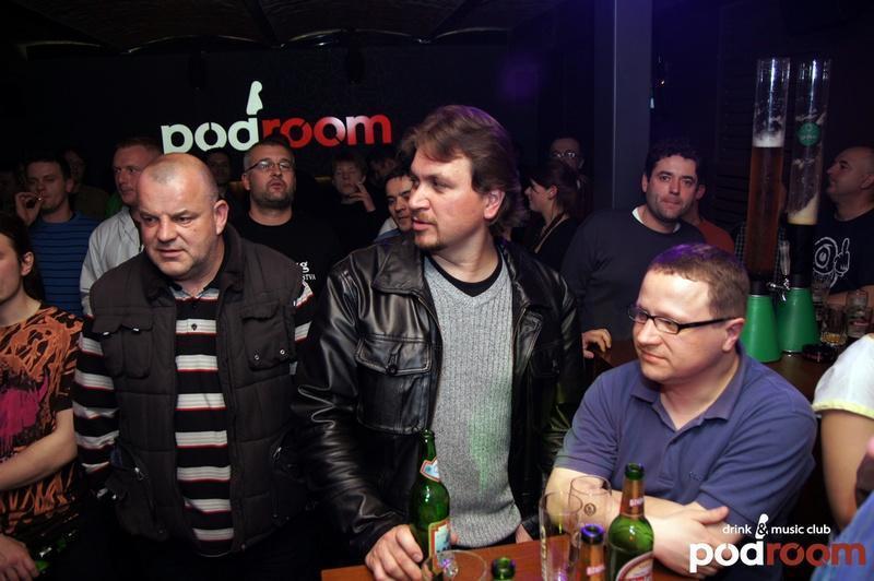 slika0017 Podroom (Petak, 20.4.2012) slika0017 Podroom (Petak, 20.4.2012)