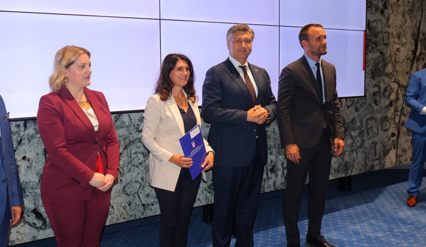 SIGURNIJE U PROMETU Gradu Čakovcu 47 tisuća eura izgradnju pješačko – biciklističke trake na relaciji Kuršanec – Čakovec