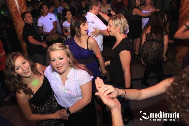 slika0094 D Maraton (Subota, 8.10.2011) slika0094 D Maraton (Subota, 8.10.2011)