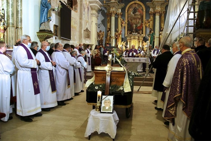 POČIVAO U MIRU U rodnom Goričanu sahranjen mons. Leonard Logožar