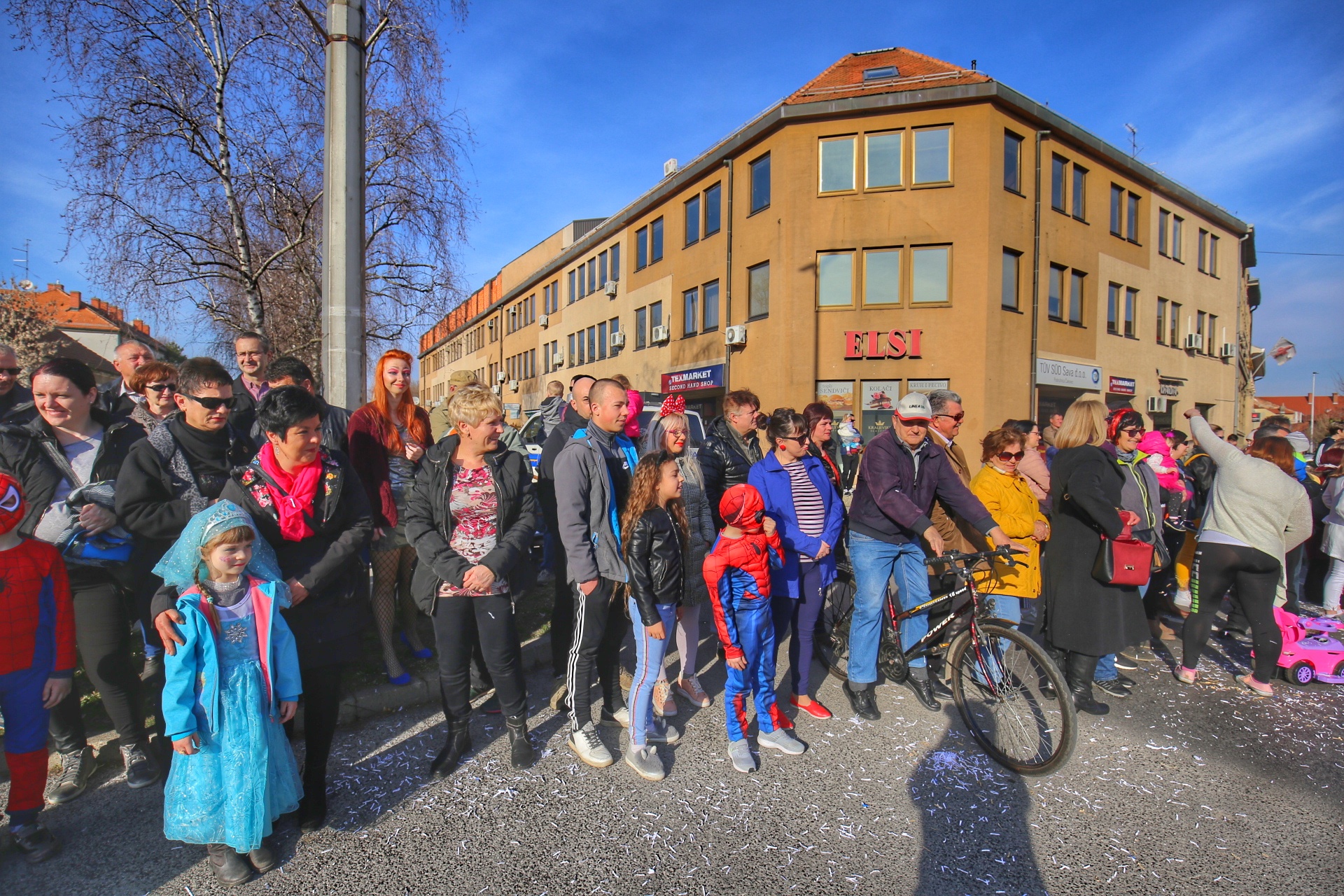 Fašnik u Čakovcu privukao veliki broj maski i građana