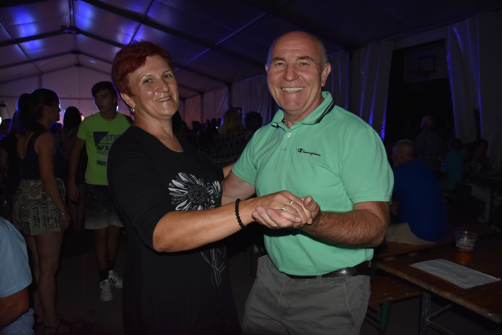 Zlatko Pejaković oduševio Donju Dubravu!