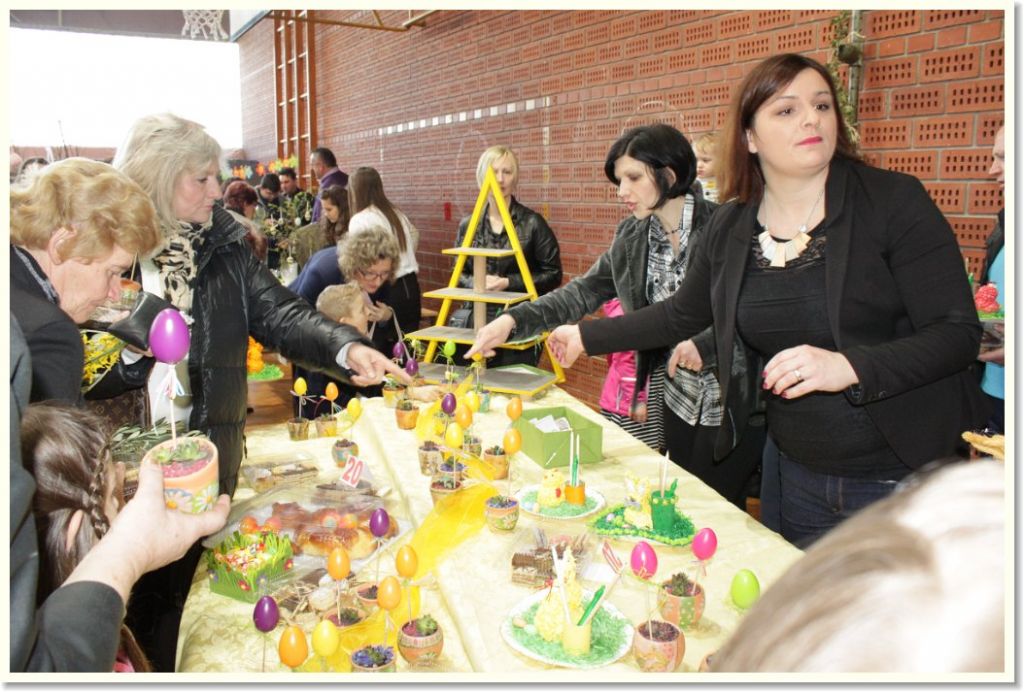 16032011pisanicaizlozba24427379