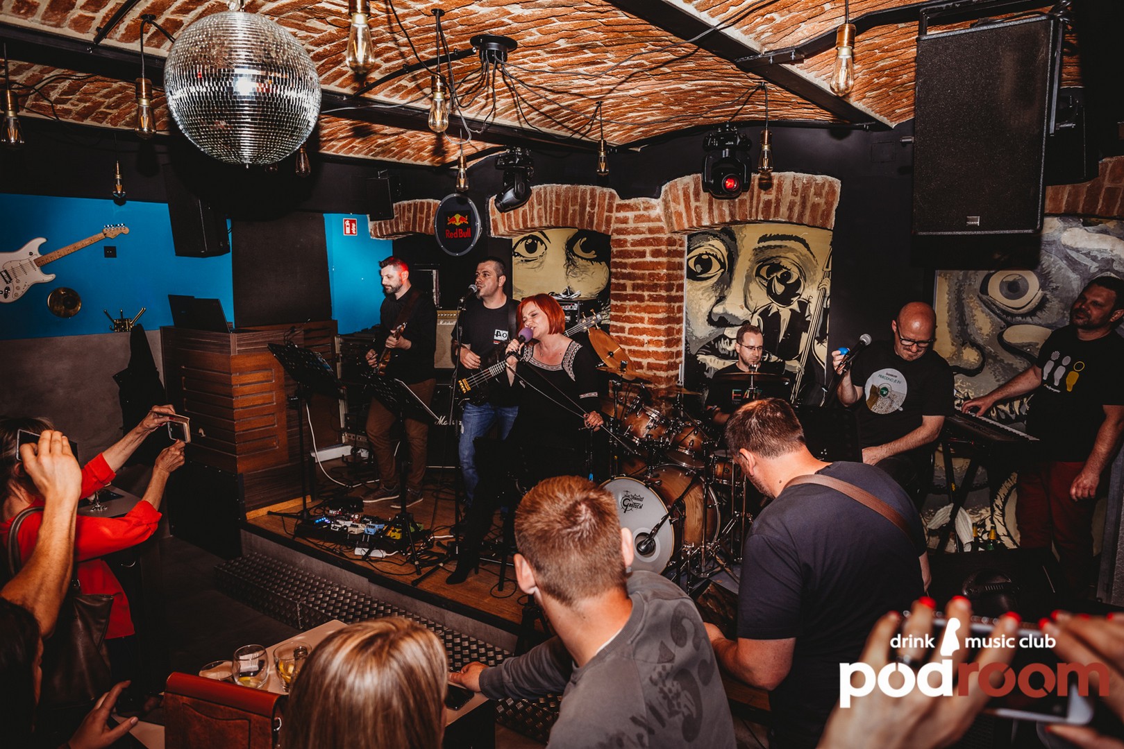 Podroom Rock Off uz band Secret Garden