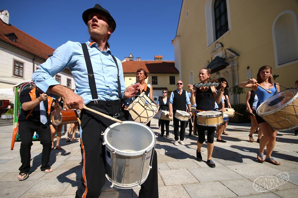 1414169212867437046691052382589