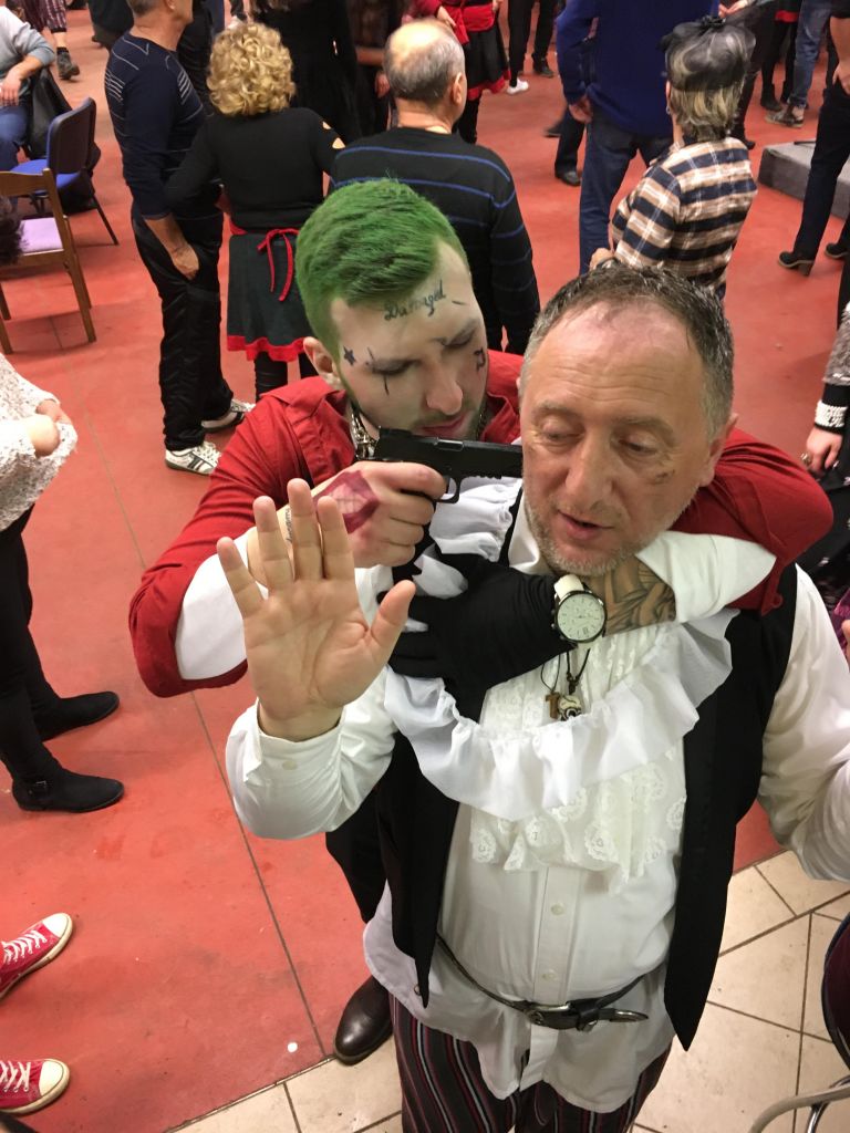 27651112102159367423954201407426589o421641