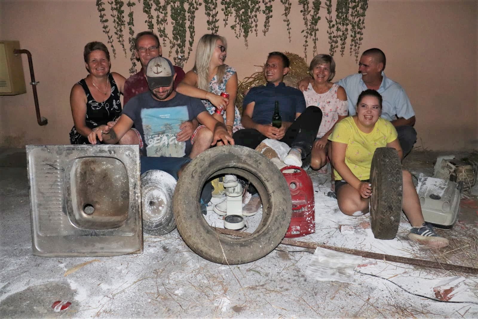 FOTO Čuvanje običaja u Podturnu: ‘Skončaje’ za zaručnike Gorana Škvorca i Sanju Međimurec