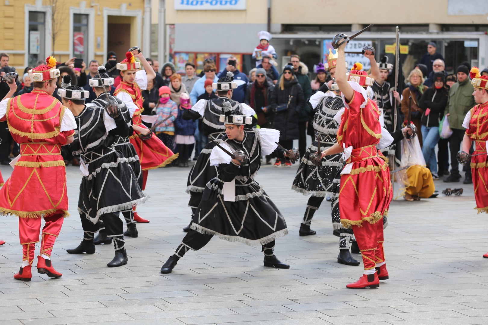 Atraktivan nastup Hrvatskog glazbenog društva ‘Sv. Cecilija’ iz Korčule u Čakovcu