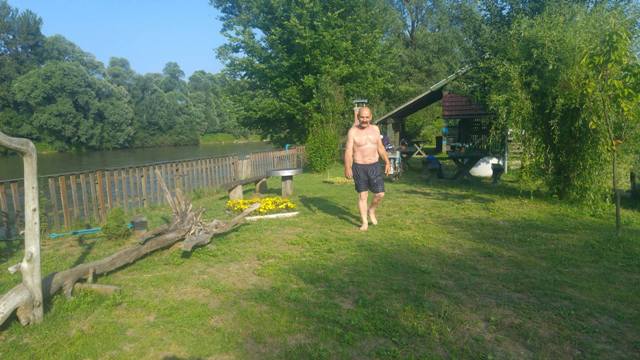 1349315097121663297616811417202