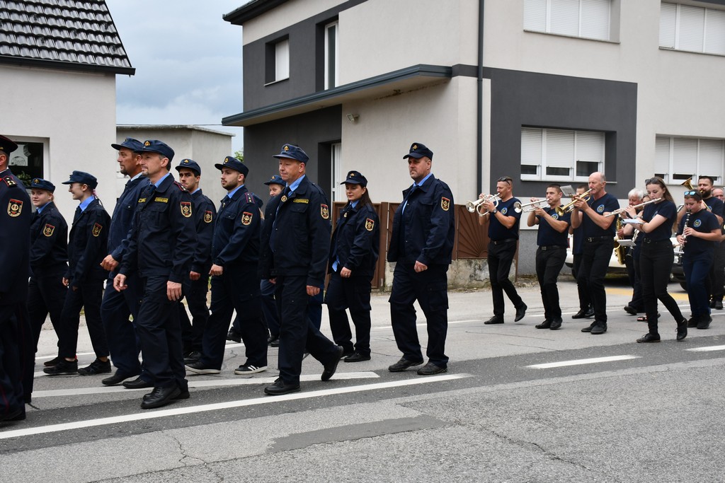 VELIKA SVEČANOST Vatrogasci DVD-a Mala Subotica slave 130. rođendan