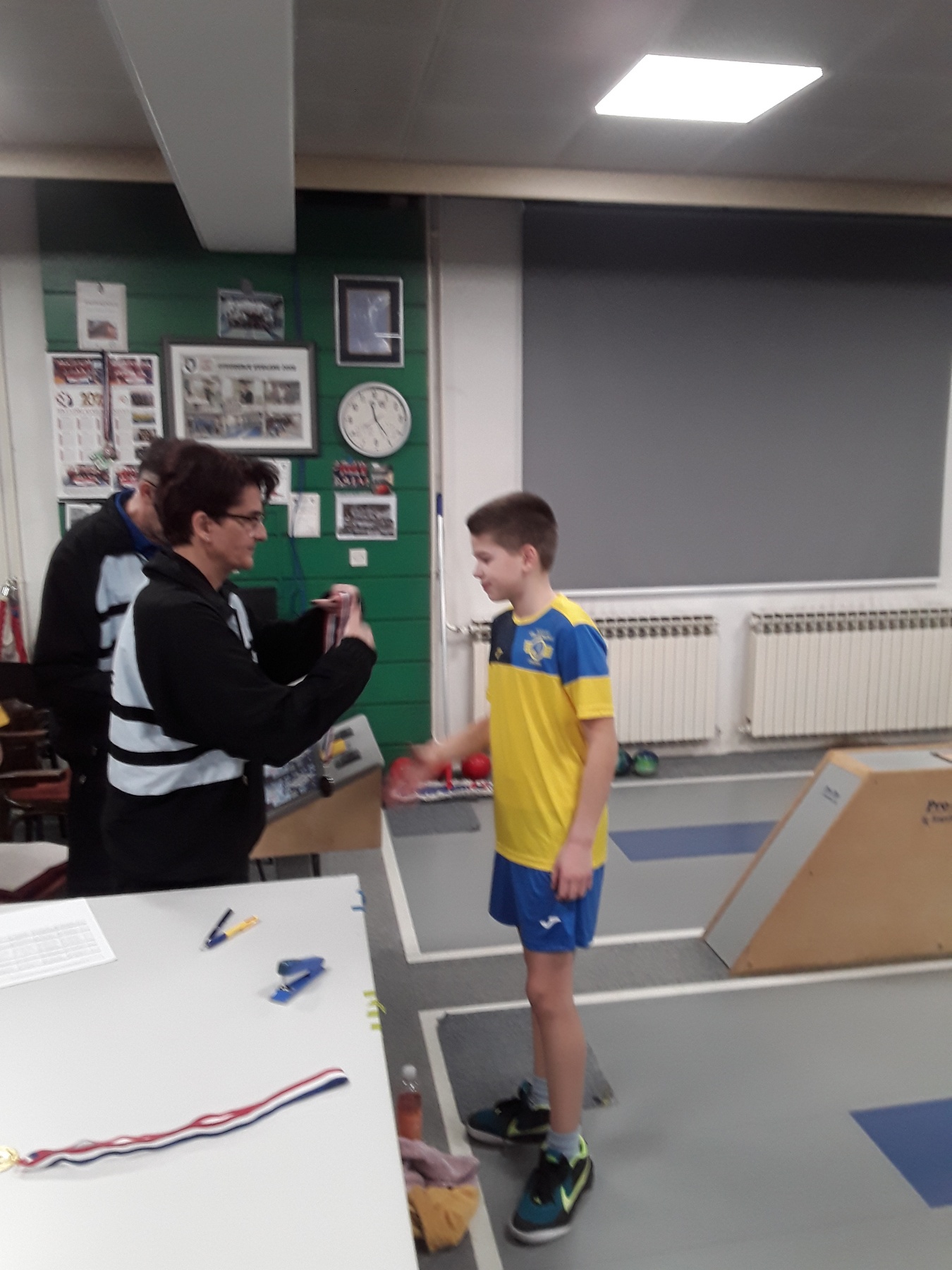 KUGLAČKI KLUB ‘ŽELJEZNIČAR’ Mladi kuglači vratili se u Međimurje s medaljama