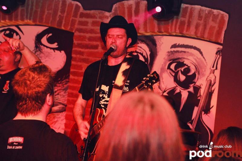 slika0019 Podroom (Srijeda, 18.4.2012) slika0019 Podroom (Srijeda, 18.4.2012)