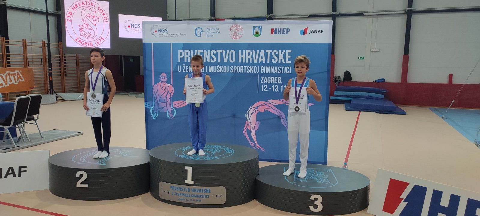 JOŠ JEDAN PRVAK DRŽAVE U REDOVIMA MACANA Rafael Zember prvi u višeboju