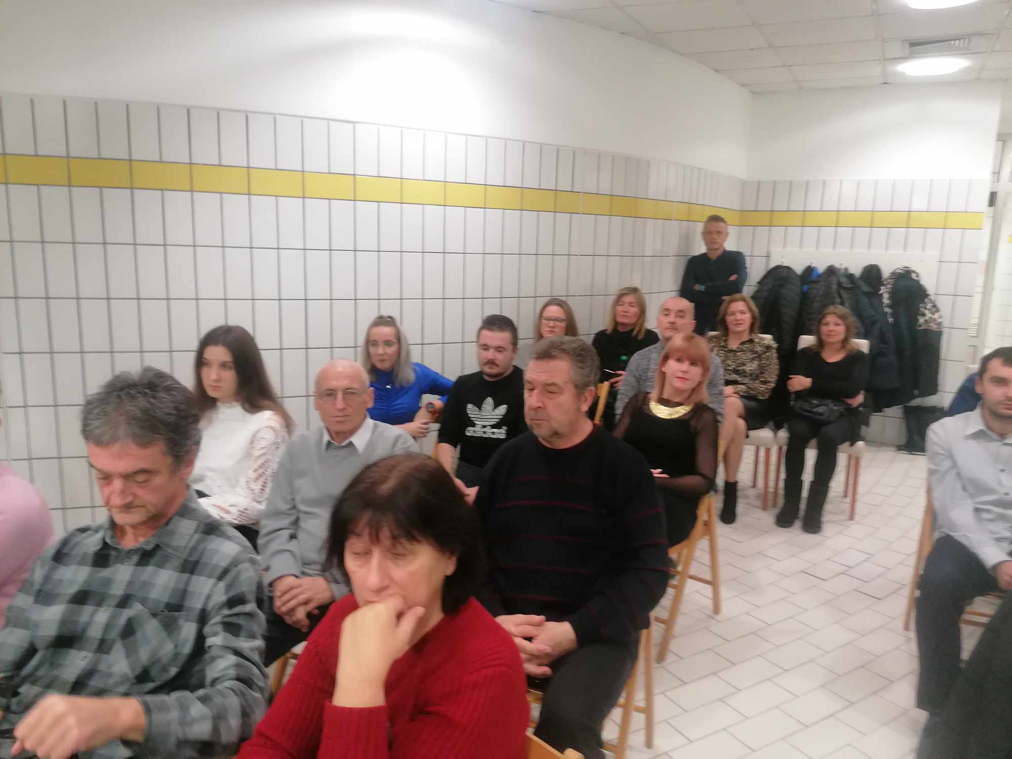 Image 5923427 (auto) Image 5923427 (auto)