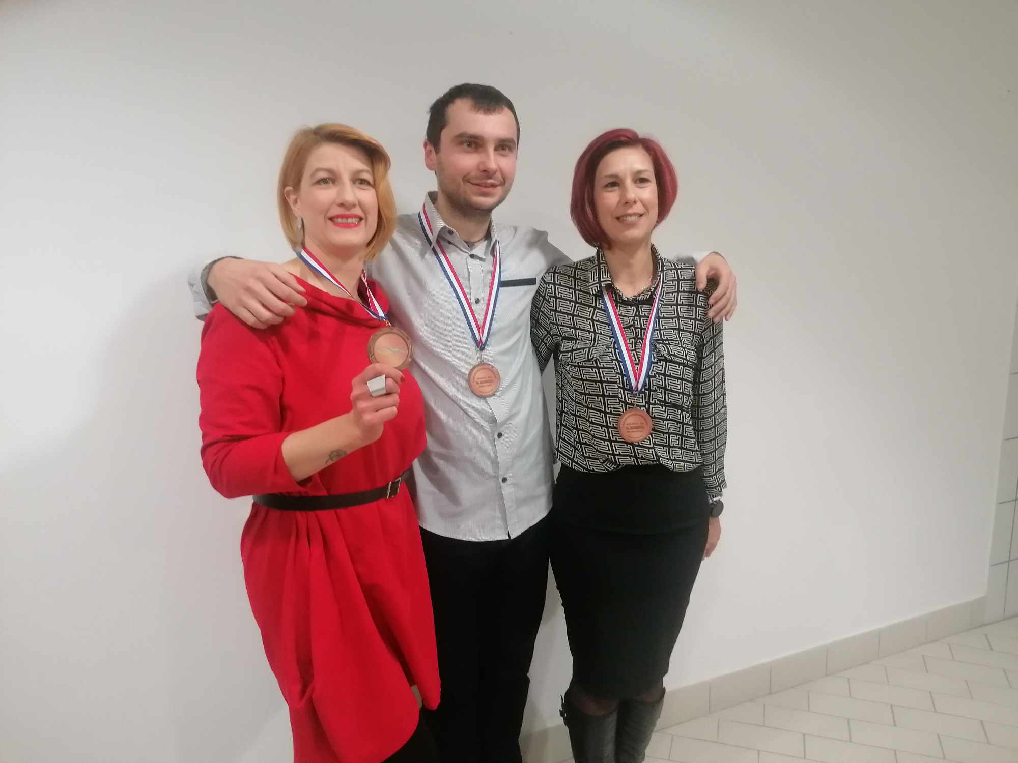 Image 5923285 (auto) Image 5923285 (auto)