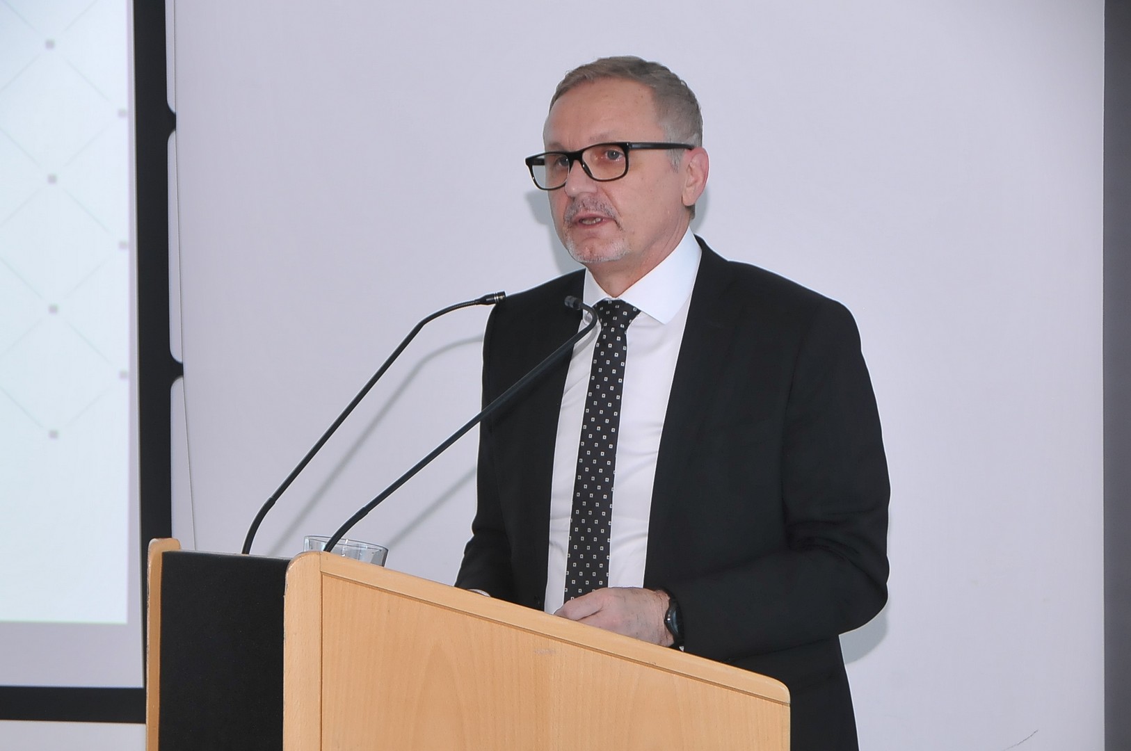 DODIJELJENE ZLATNE KUNE Najbolji poduzetnici u 2019. godini LPT, Sobočan i Cromatic