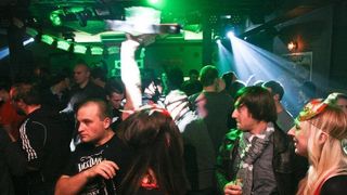 slika0004 Poodrom (Subota, 10.11. – Južnjačka party)