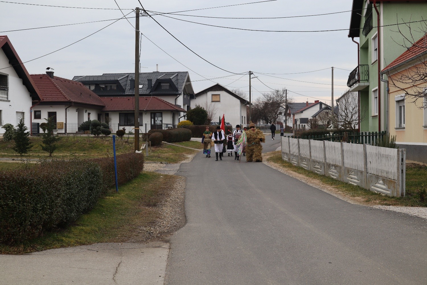 Fašenjska povorka od Marofa preko Žabnika, Vrhovljana do centra Svetog Martina na Muri!