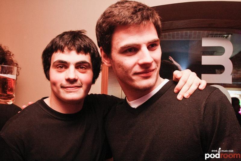 slika0004 Podroom (Subota, 23.3. – Pop Mash & House Smash – DJ Nixou)