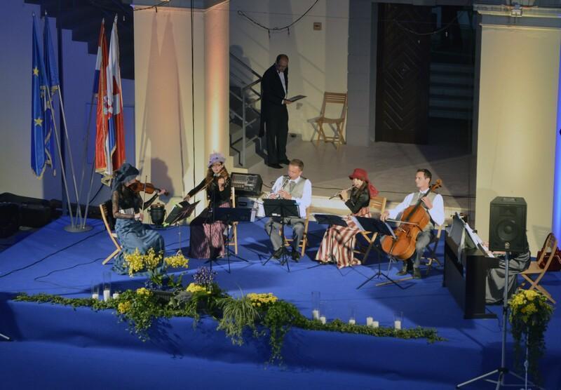 Foto42