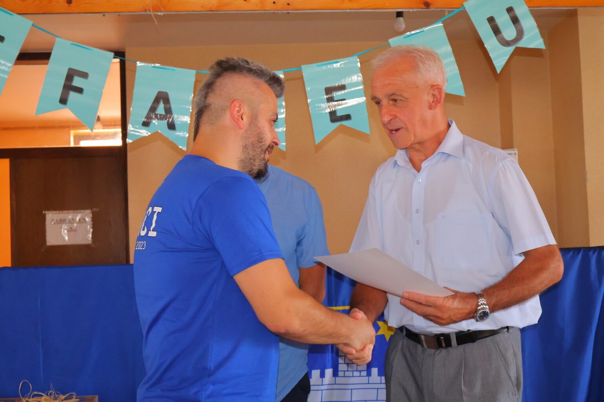 ŠTEFANEC Svečanim otvorenjem novog platoa, vatrogasnom vježbom i druženjem proslavljen Dan mjesta ŠTEFANEC Svečanim otvorenjem novog platoa, vatrogasnom vježbom i druženjem proslavljen Dan mjesta