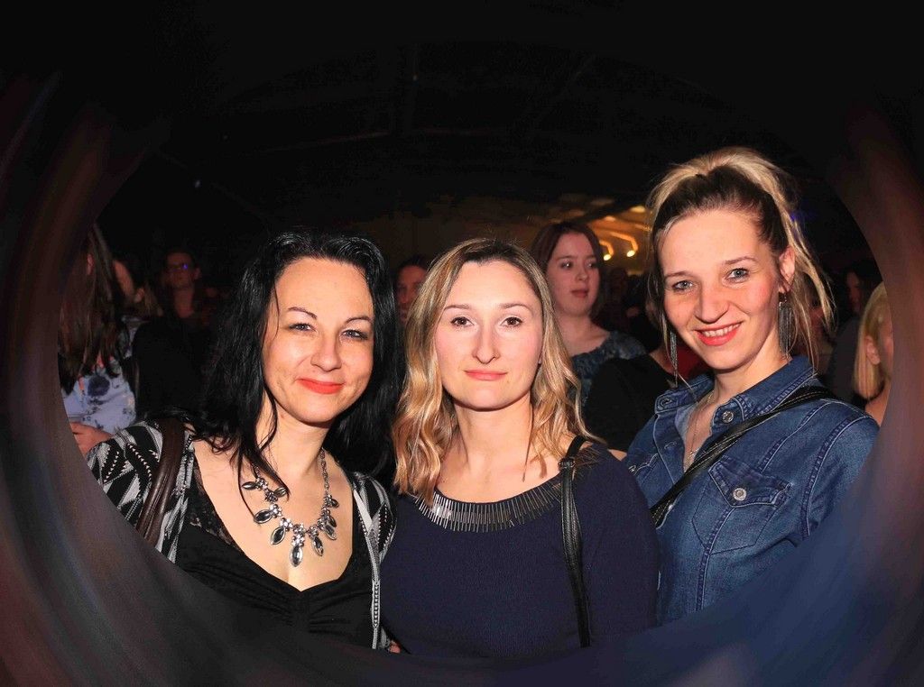 crvenajabukatarapanabandmesapne