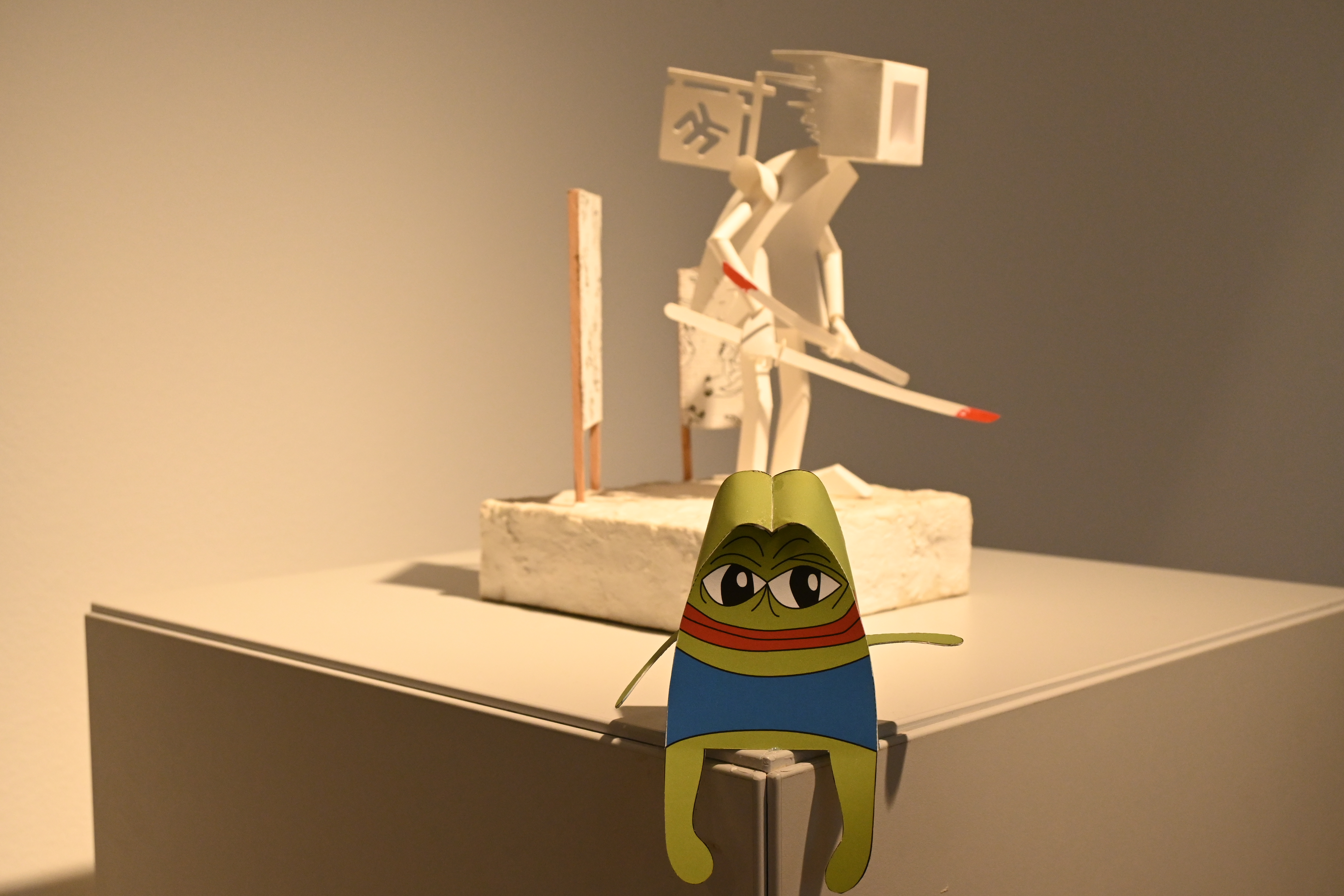 PRELOG Otvorena samostalna izložba ‘Papirnata energija’ akademskog umjetnika Marka Zubaka PRELOG Otvorena samostalna izložba ‘Papirnata energija’ akademskog umjetnika Marka Zubaka