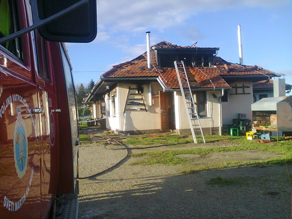 1037614987355793934545322985116