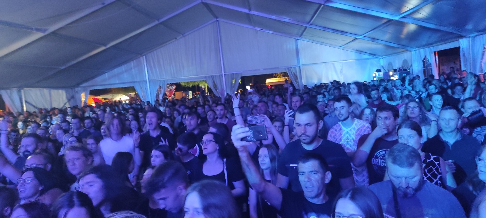 Opća opasnost hitovima oduševila mnogobrojnu publiku u Murskom Središću