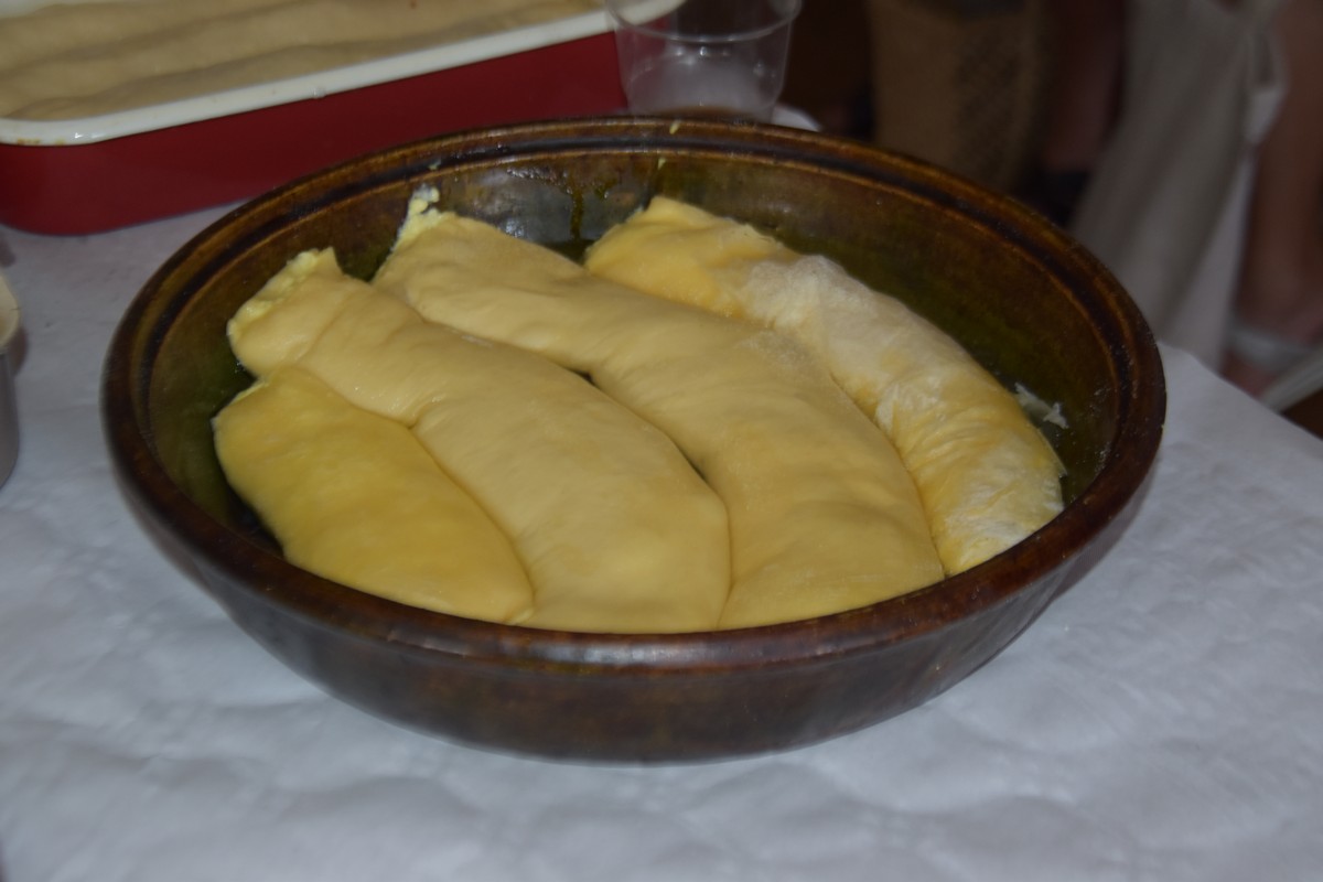 UDRUGA UMIROVLJENIKA DONJA DUBRAVA Domaćem vučenom tijestu nema premca