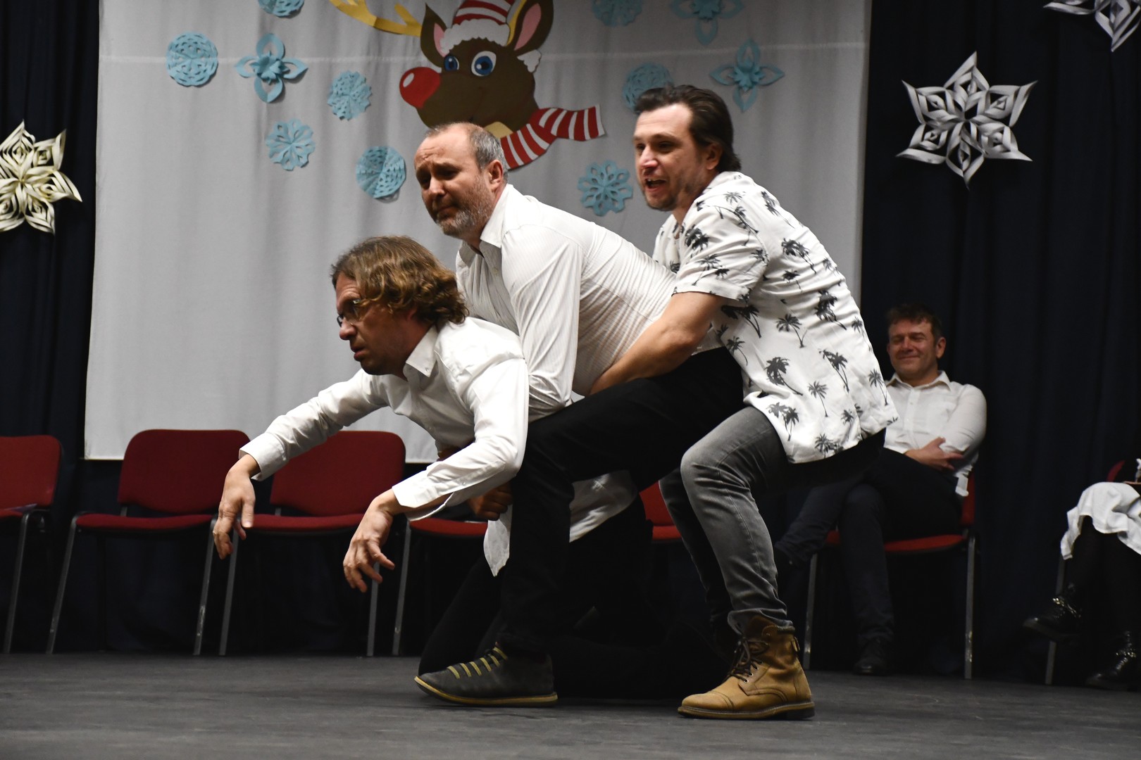 Improvgrupa002 oduševila Beličance uz show ‘Kome zvono zvoni’