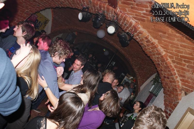 Antrum (Nedjelja, 25.12.2011)