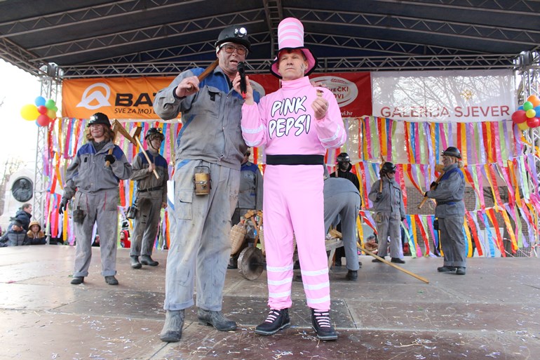 USUSRET ČAKOVEČKOM FAŠNIKU Zlatko Nedeljko Pepsi: Kad vidim da se netko smije na moj humor, to mi je najljepša nagrada USUSRET ČAKOVEČKOM FAŠNIKU Zlatko Nedeljko Pepsi: Kad vidim da se netko smije na moj humor, to mi je najljepša nagrada