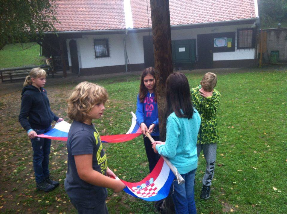 1439798410209297166880102181170