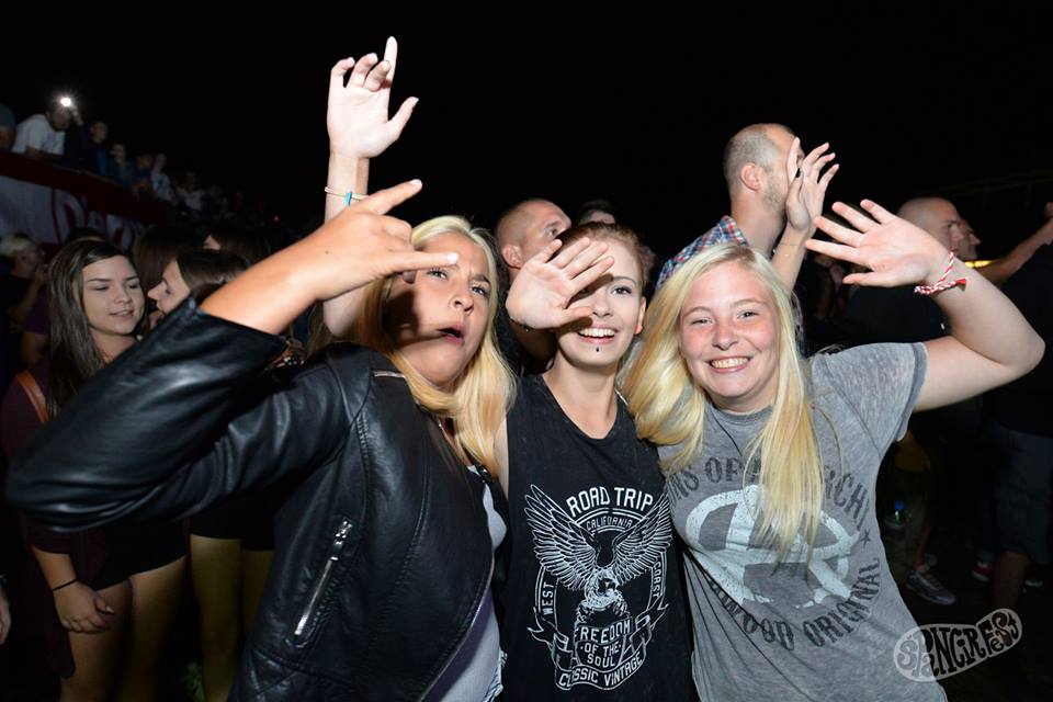 1409576612873605412740883793074