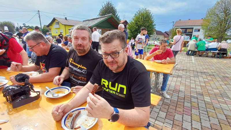 SVE BILO FINO 3. Eko kotlić na Trgu međimurske prirode okupio 13 ekipa