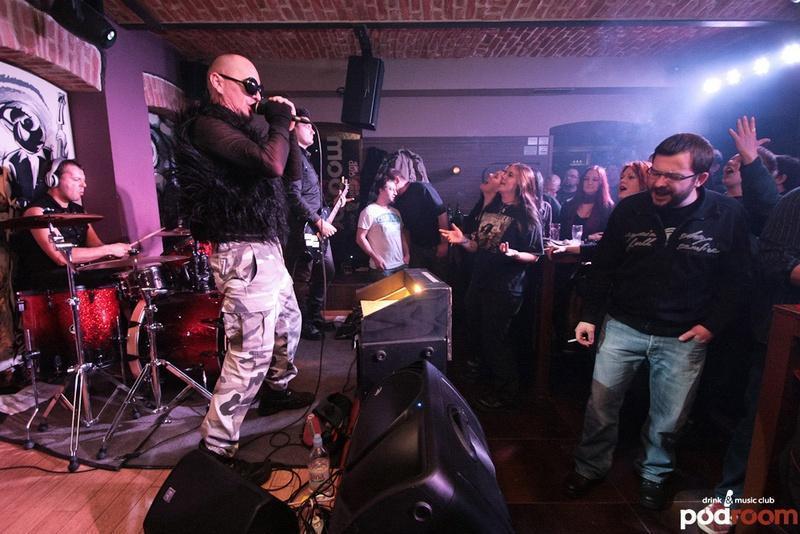 slika0015Podroom (Petak, 8.2. – Kein Engel – Rammstein Tribute Band)