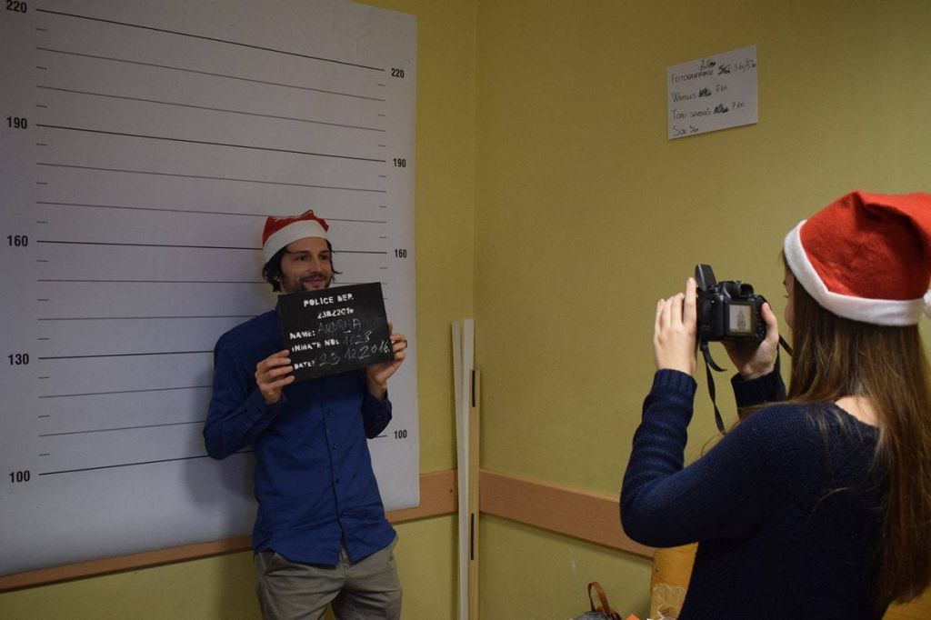 1568229465932160091628320761331