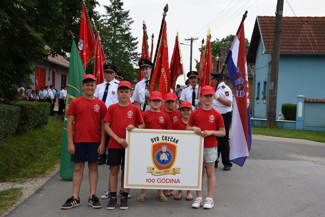 Svečana proslava: Stoti rođendan DVD-a Črečan