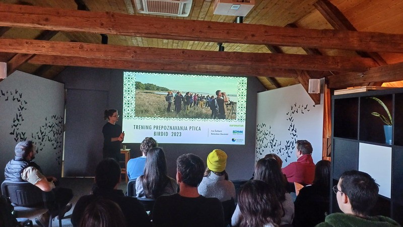 MEĐIMURSKA PRIRODA Polaznici Treninga prepoznavanja ptica – BIRDID 2024 u Centru Med dvemi vodami MEĐIMURSKA PRIRODA Polaznici Treninga prepoznavanja ptica – BIRDID 2024 u Centru Med dvemi vodami