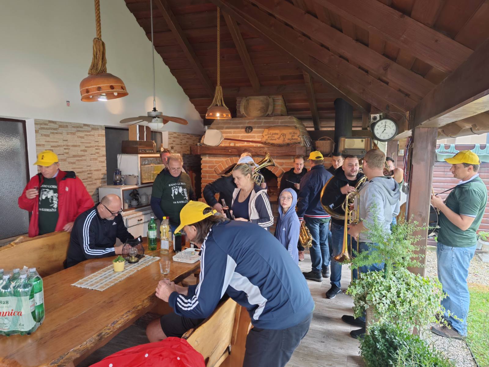 FOTO I VIDEO Pogledajte kako je bilo na humanitarnoj akciji ‘Radio gorice za Katružu’