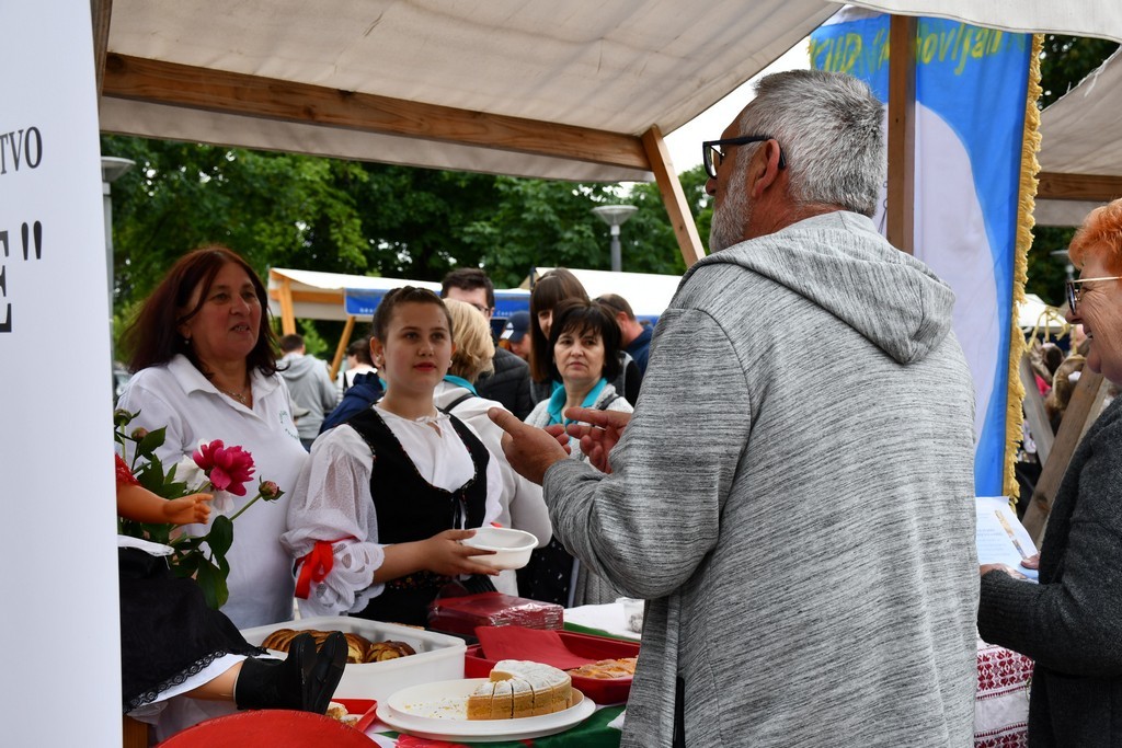 Festival jagoda, cvijeća i tradicije