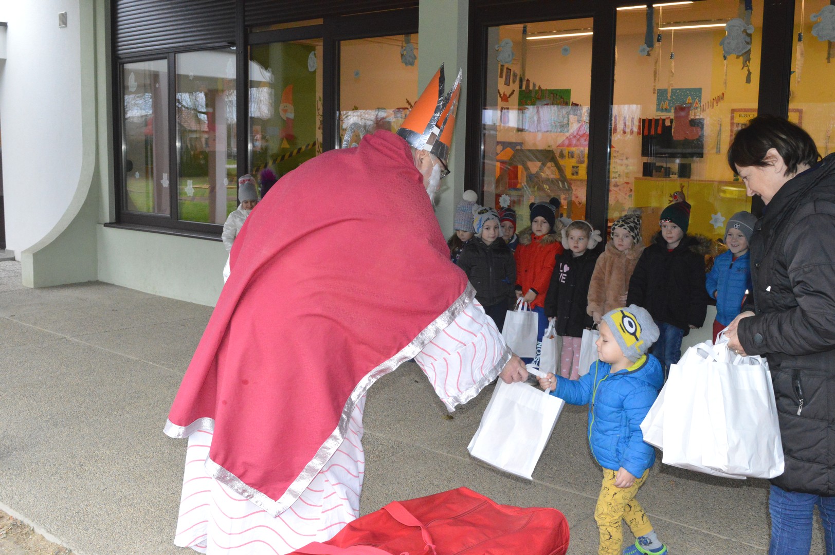 Sveti Nikola u Dječjem vrtiću Kotoriba mališane razveselio poklonima