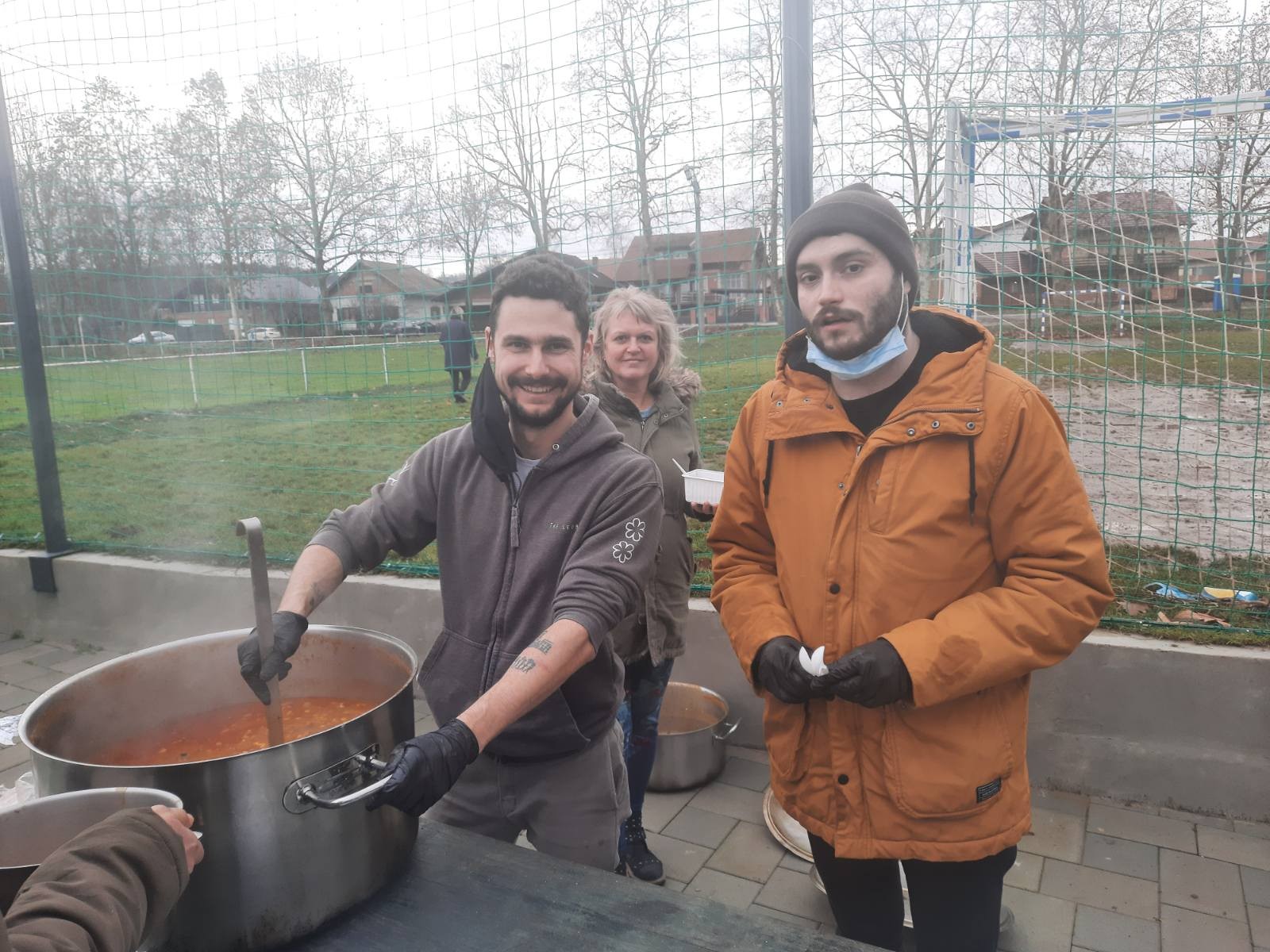 BRAVO! Međimurci Matija Bogdan i Vanja Nikolić kuhaju za stradale u potresu
