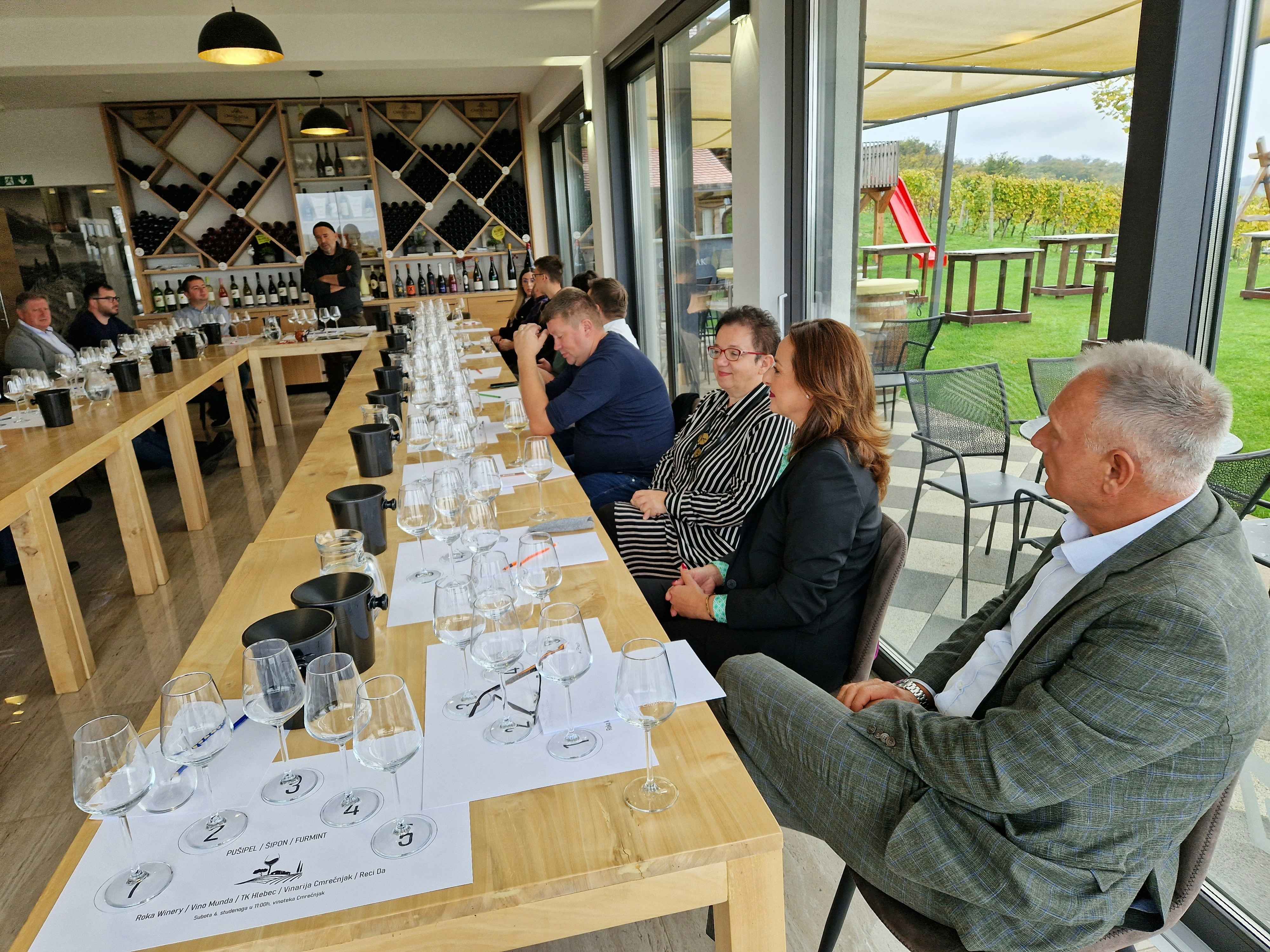VRHUNSKA DEGUSTACIJA Pogledajte kako je bilo na međunarodnoj radionici vina